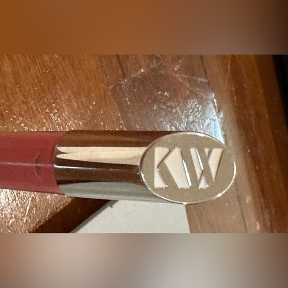 Kjaer Weis Admire Lip Gloss - Picture 3 of 6